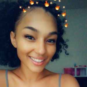 Meet your Posher, Myana